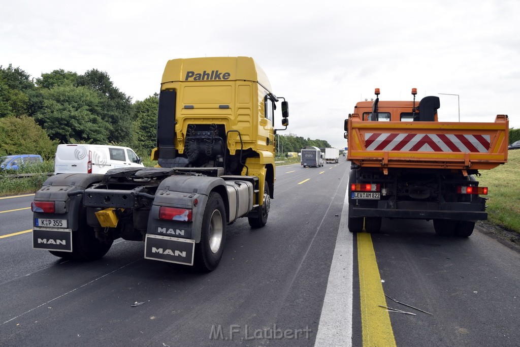 Schwerer VU A 3 Rich Oberhausen Hoehe AK Leverkusen P566.JPG - Miklos Laubert